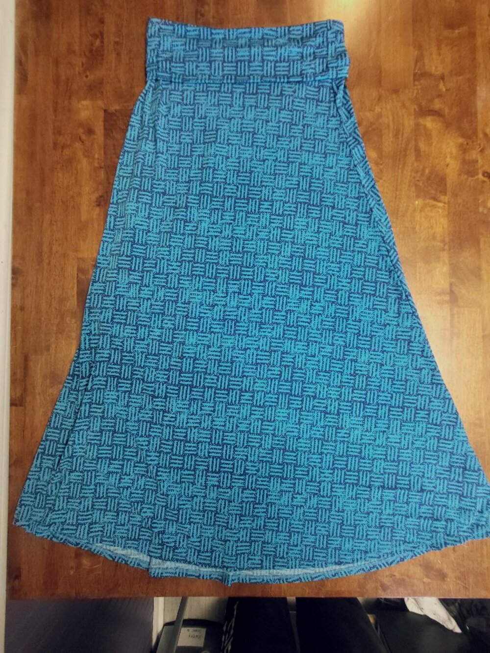 LulaRoe  ~ Sz S ~ Maxi XL Floor length Skirt ~ Excellent Condition - Picture 2 of 5